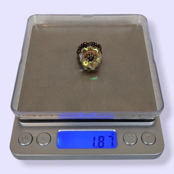 (2/$20) Iridescent Sequin Floral Stretch Ring - Picture 5 of 6